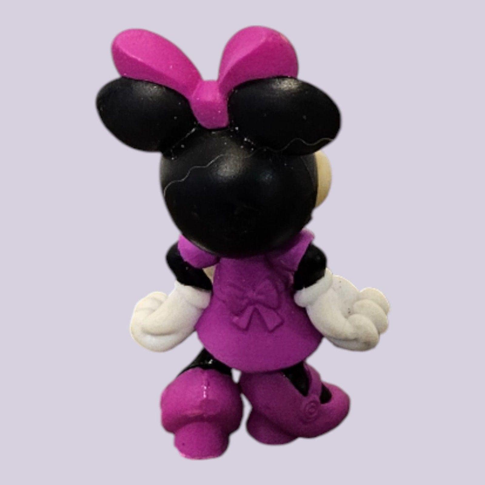 Collectible Minnie Mouse Disney Figurine 2.5 inches tall -- ITEM #4007