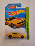 Hot Wheels '13 Chevy Camaro - HW Workshop, Muscle Mania