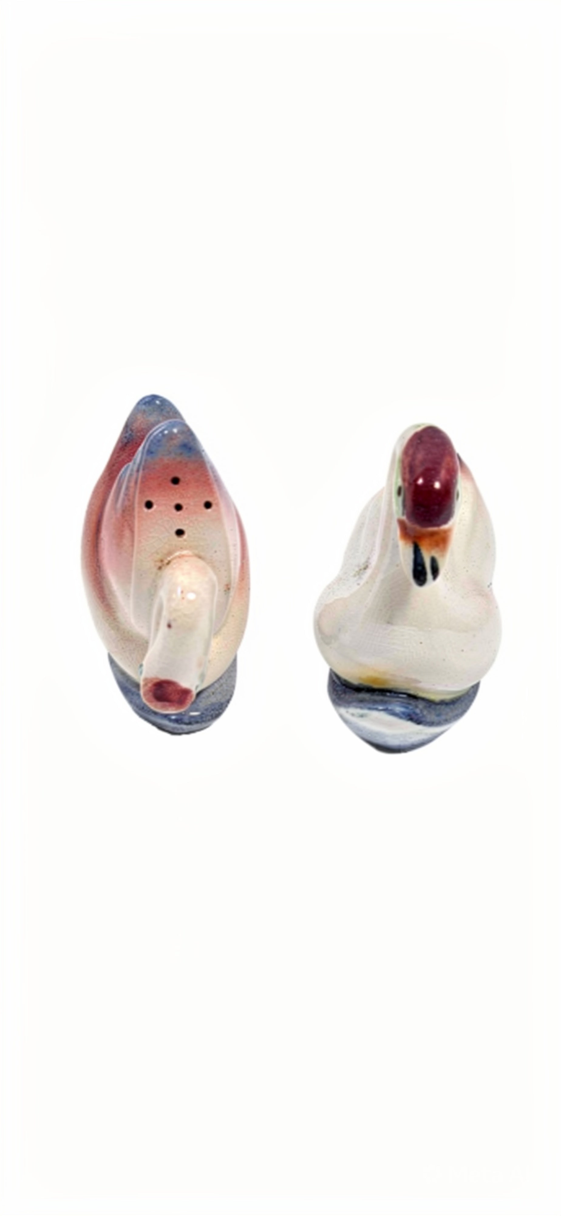Vintage Japan Ceramic Swan  Salt & Pepper Shakers -- ITEM #2301