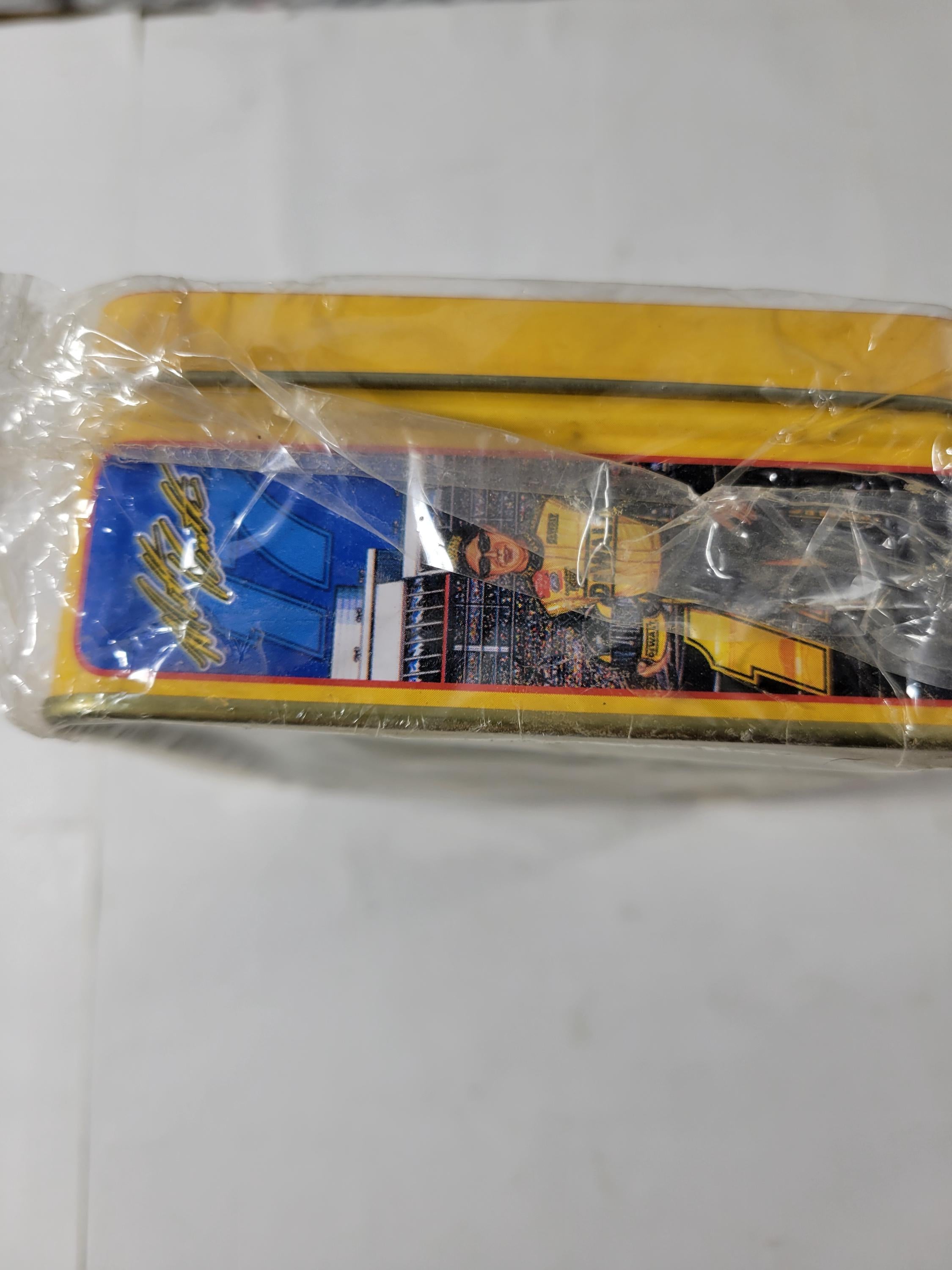 Nascar Matt Kenseth #17 Collectible Tin -- ITEM #1565