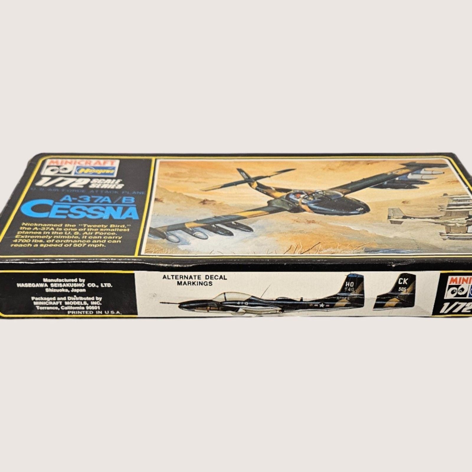 Model Airplane y Husgawa/Minicraft A37 A/B Cessna "Tweety Bird" -- ITEM #4045