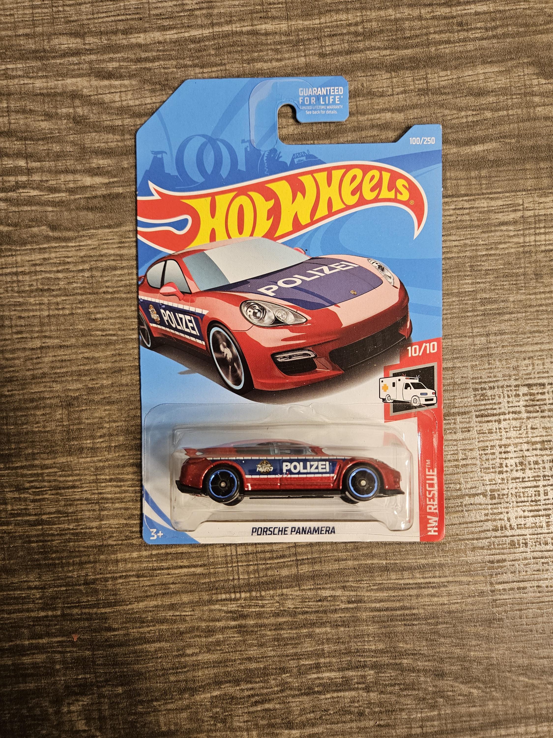 Hot Wheels Porsche Panamera; HW Rescue -- ITEM #2074