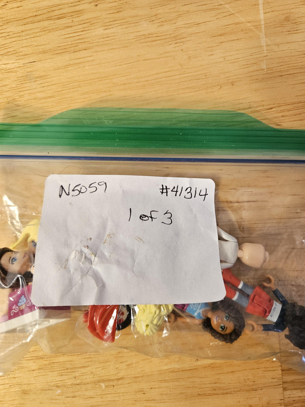 Lego Friends #41314.  These are just the Friends for Stephanie House-- ITEM #1901