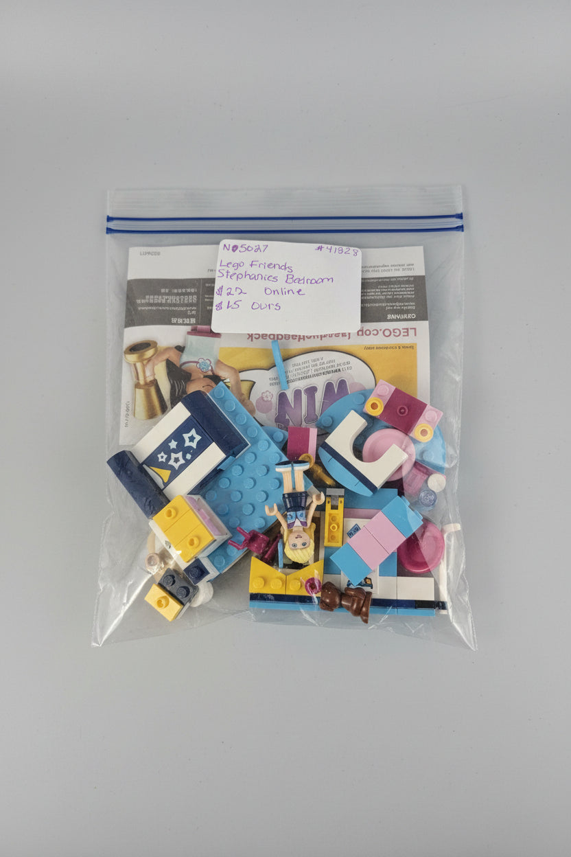 Lego Friends #41328 Stephanies Bedroom.  ITEM #1897