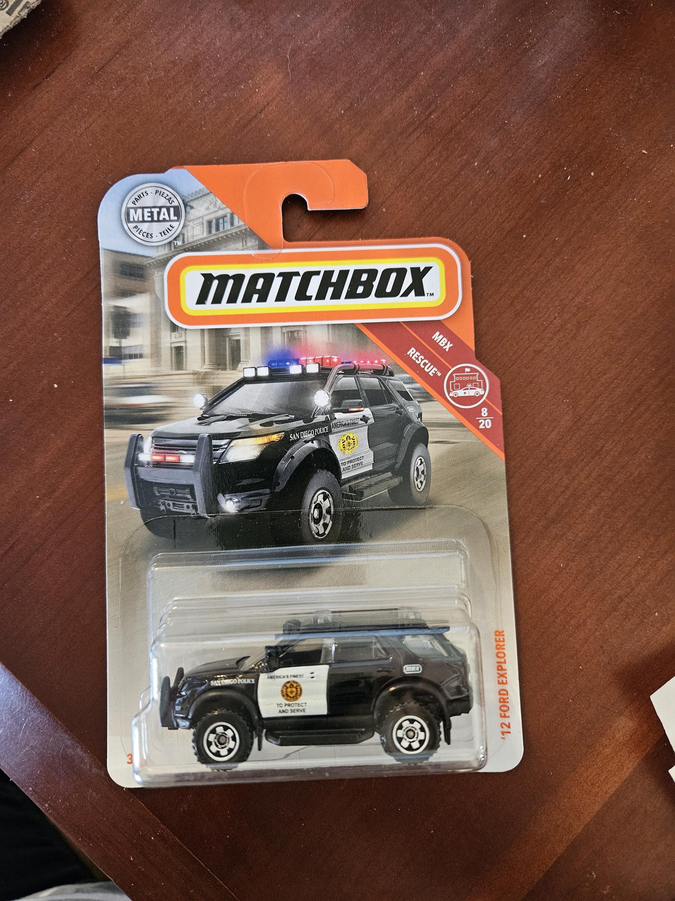 Matchbox MBX Rescue '12 Ford Explorer - ITEM #2065