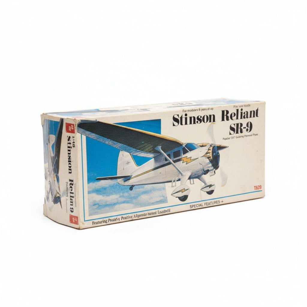 Vintage AMT Stinson Reliant SR-9 Model Plane -- ITEM #3354