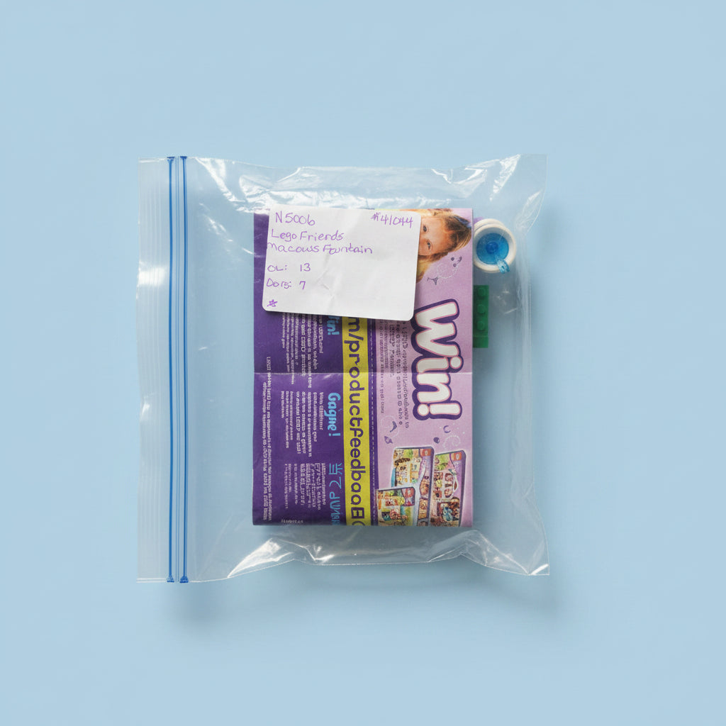 Lego Friends #41044 Maccows Fountain.  ITEM #1895