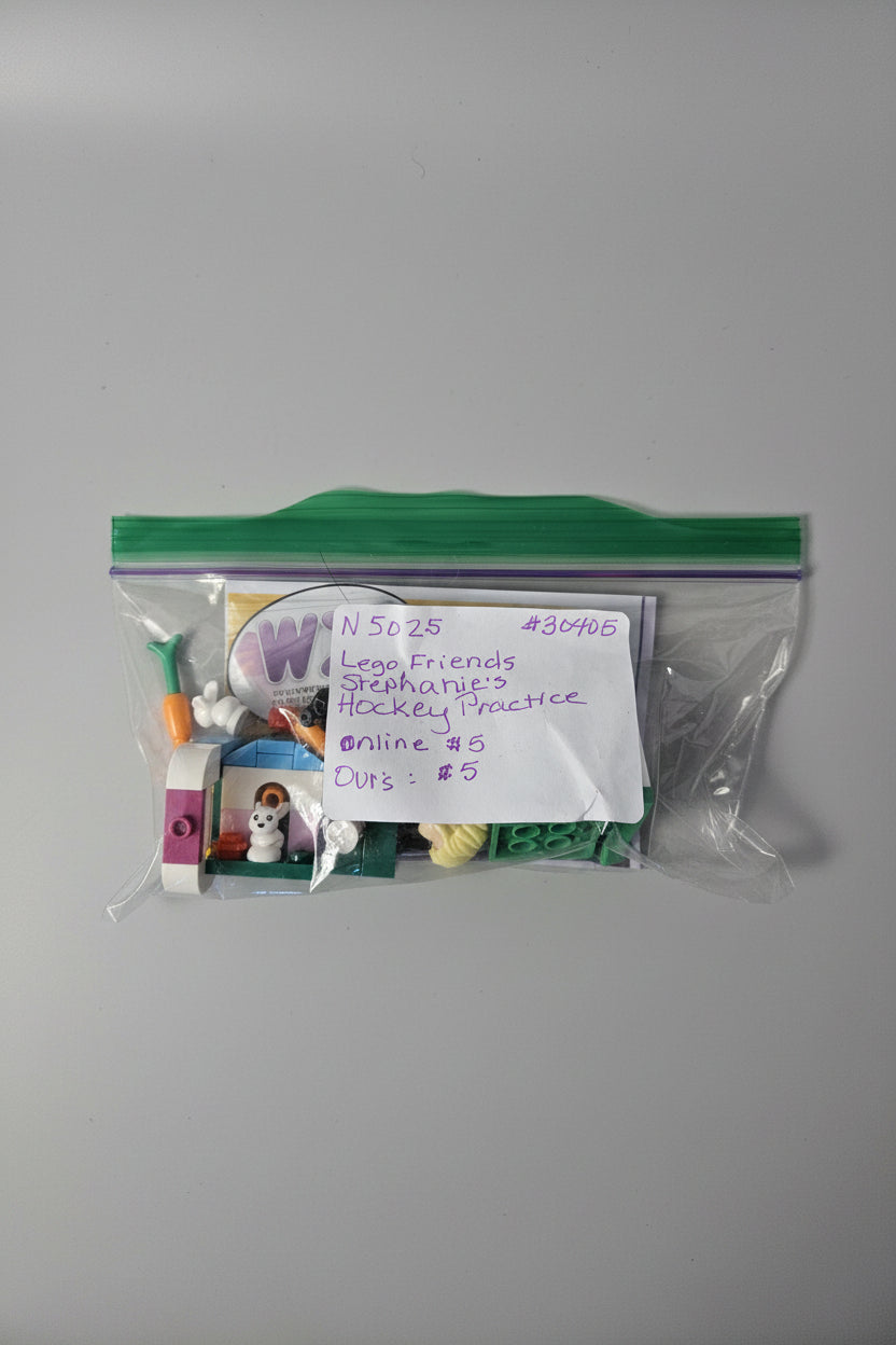 Lego Friends #30405 Stephanie's Hockey Practice. ITEM #1899