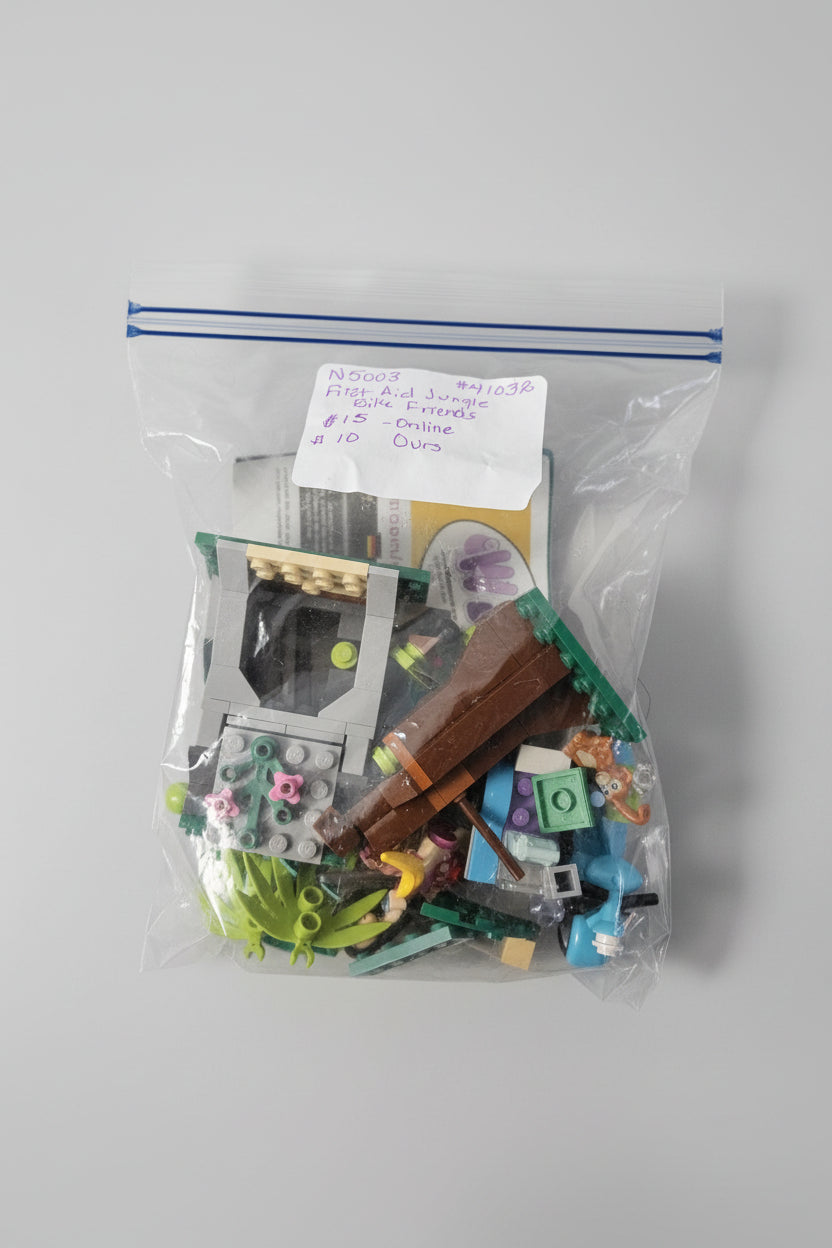 Lego Friends #41032 First Aid Jungle Bike.--  ITEM #1881