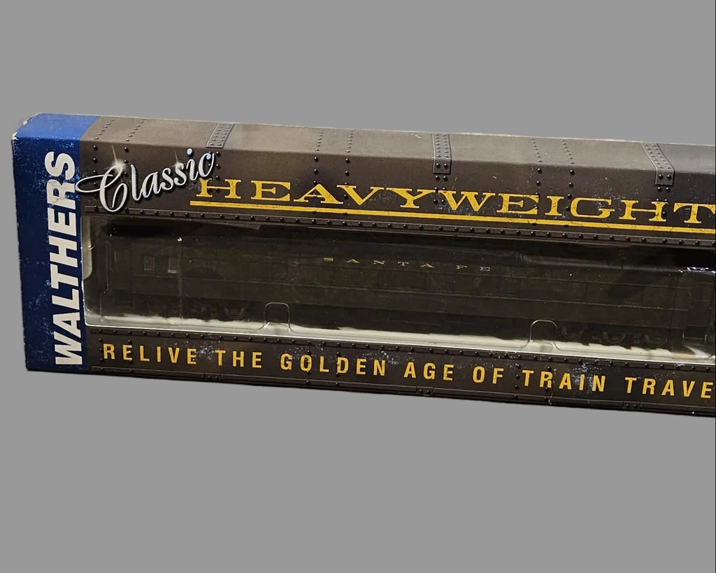 Walthers Heavy Weight HO Scale Pullman -- ITEM #3028