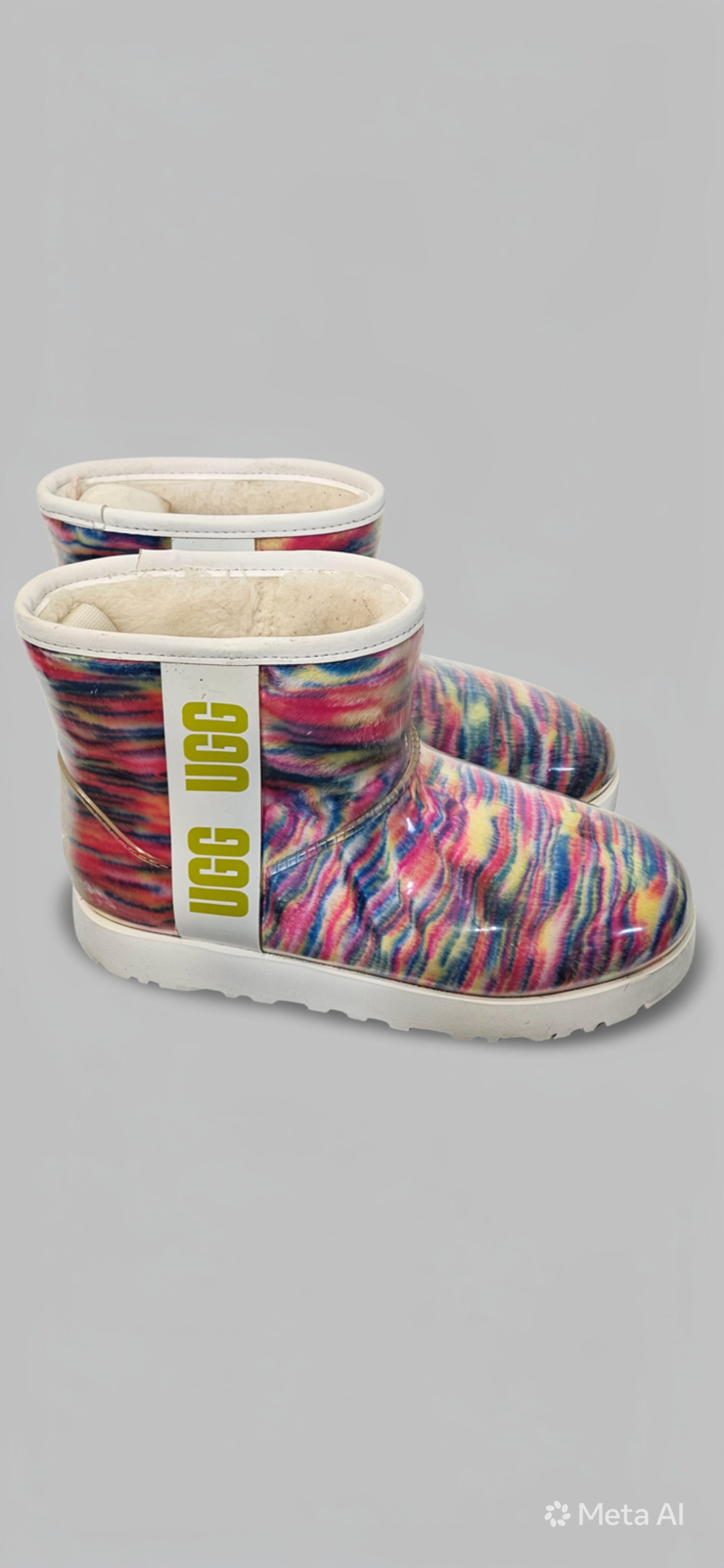 UGG Classic Clear Mini Pixelate Boots Girl’s Size 8 | Translucent Waterproof | Multicolor Dye | Bold UGG Graphic   ITEM #2398
