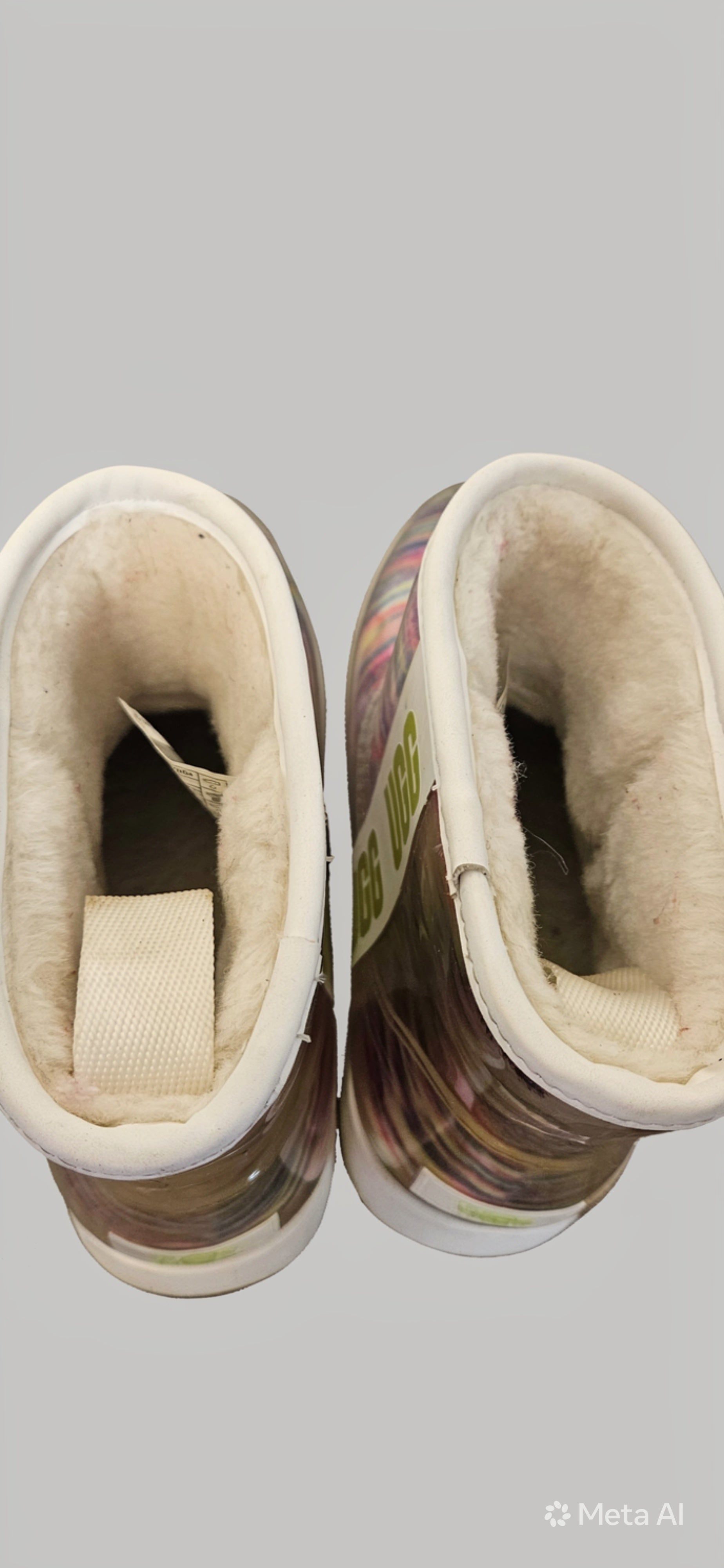 UGG Classic Clear Mini Pixelate Boots Girl’s Size 8 | Translucent Waterproof | Multicolor Dye | Bold UGG Graphic   ITEM #2398