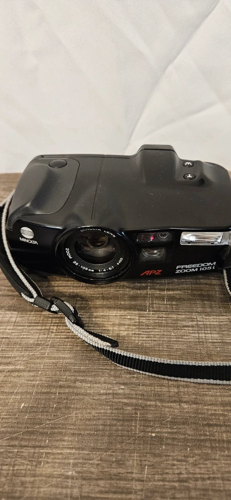 Minolta Freedom Zoom 105i camera item 2609