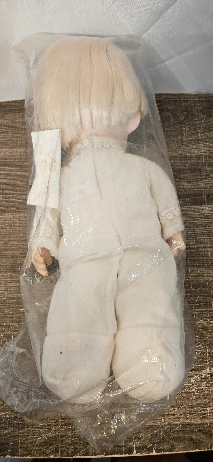 Vintage Precious Moments "Jesus Loves Me" boy doll item 2592