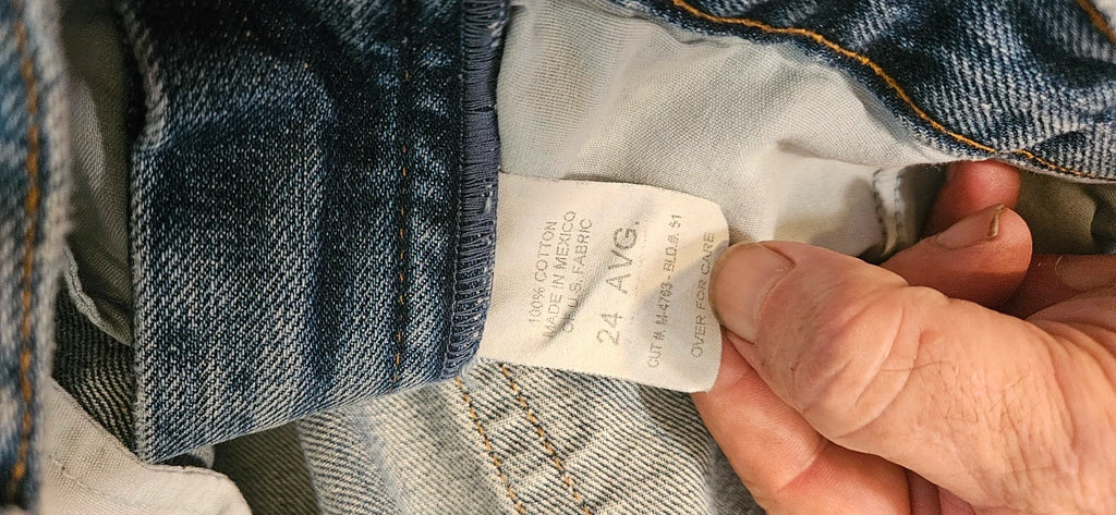 Women's unbranded jeans size 24. Item 2563