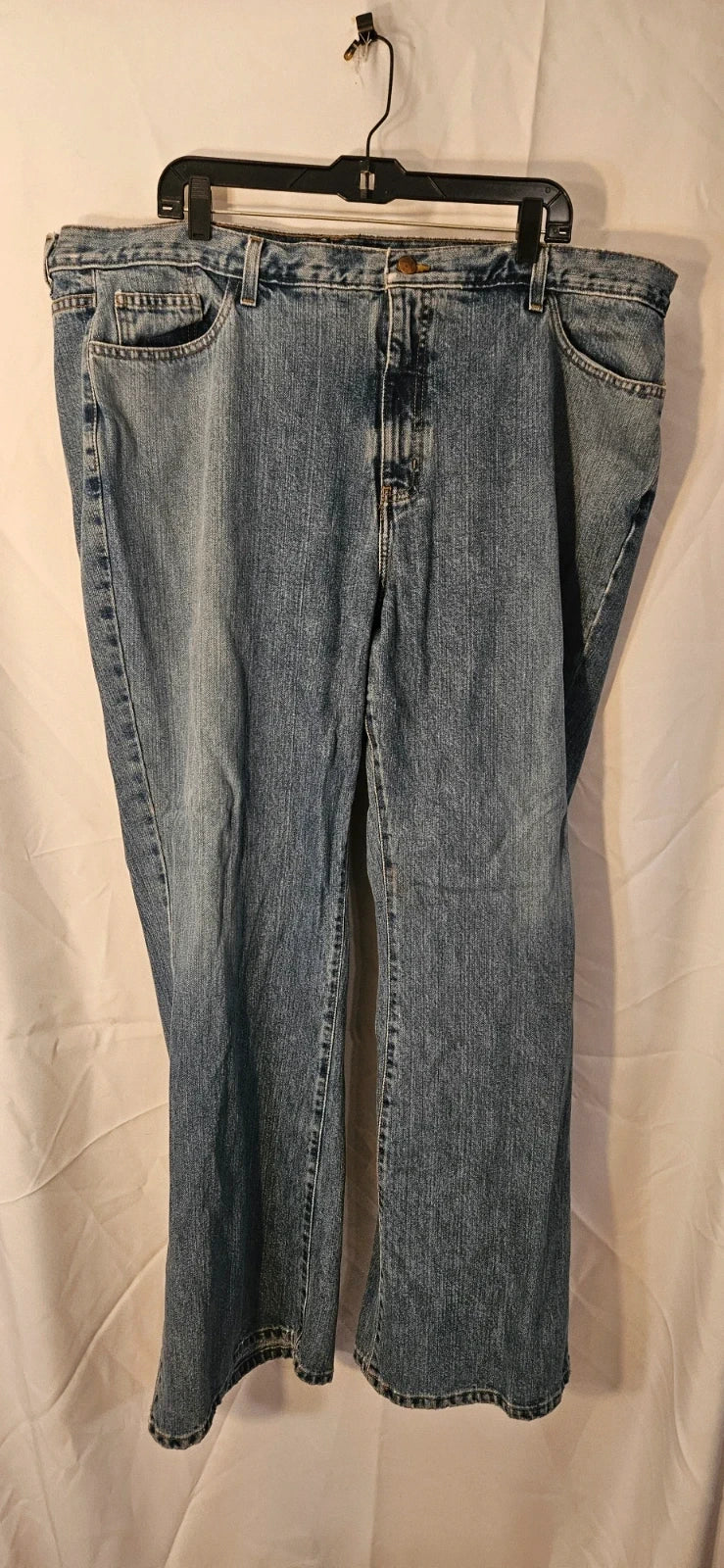 Women's unbranded jeans size 24. Item 2563