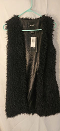 Women's Black fuzzy vest item 3600
